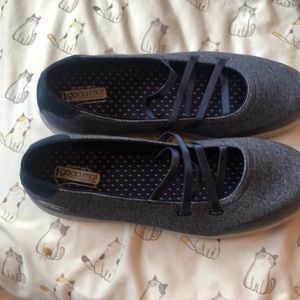 COPY - Like new yoga mat Skechers size 10